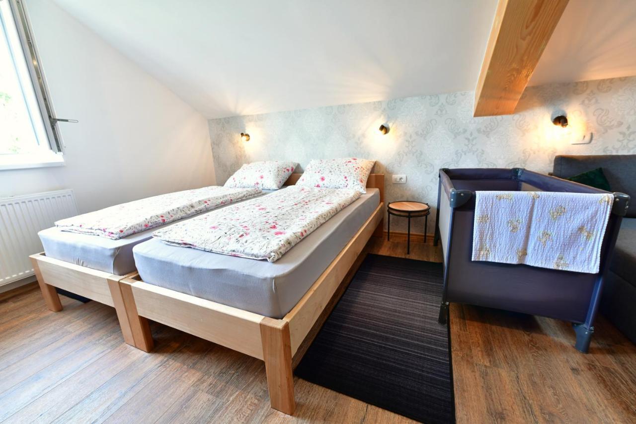 House Bela Vido Hotel Dreznik Grad Bagian luar foto